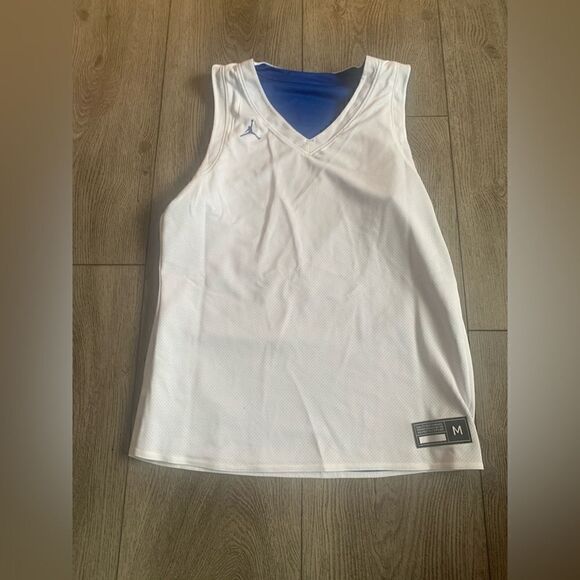 Jordan woman’s basketball tank top reversible use - Picture 4 of 5